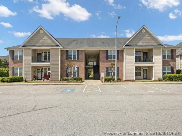 2641 McArthur Landing Cir APT 201, Fayetteville, NC 28311