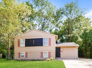 9031 Lewis Ave, Kansas City, MO 64138