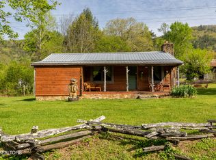 6472 Happy Valley Rd, Tallassee, TN 37878