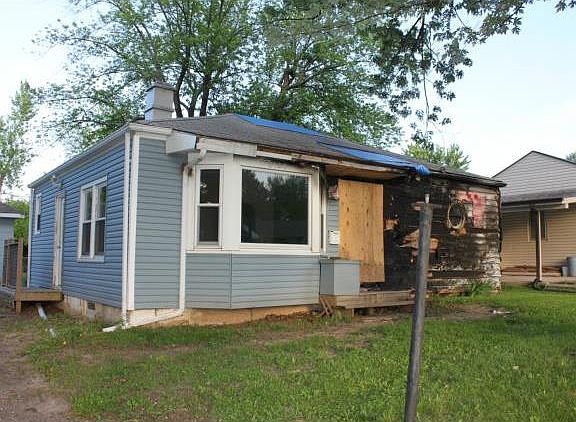 4th image of 2129 S 47th Ter