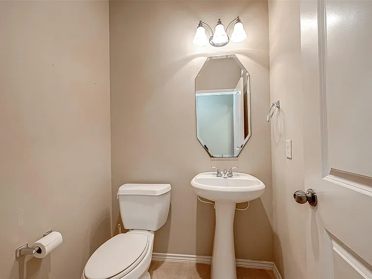16010 Juniper Shores Dr — Photo 14