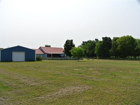 2nd image of 1120 County Road 1151