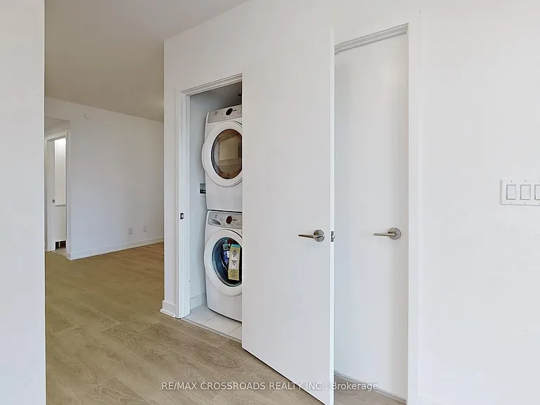2033 Kennedy Rd #3303 — Photo 28