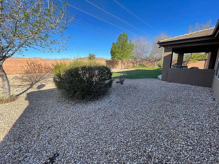 2676 S 3030 E — Photo 27