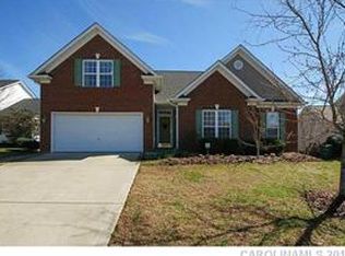 6522 Black Oasis Cir, Fort Mill, SC 29708