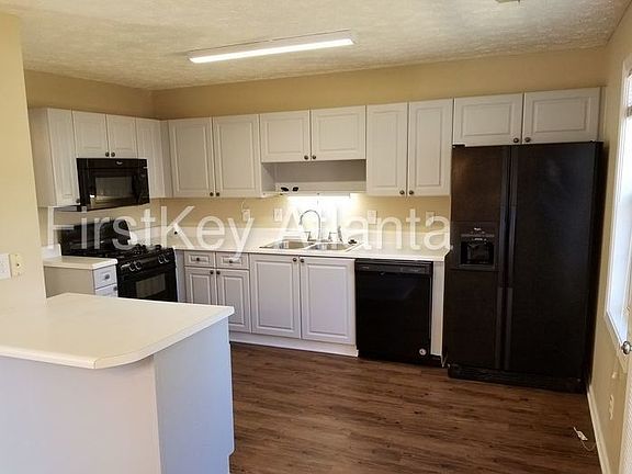 4th image of 1013 Pepper Cir
