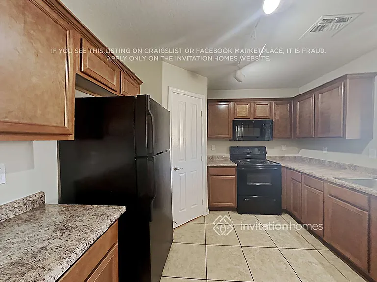 7827 S Kelsie Dr — Photo 8