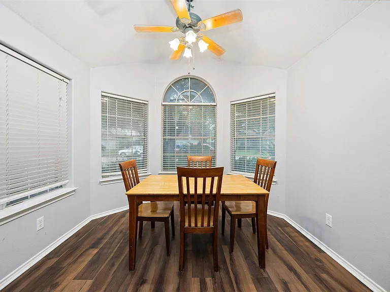 3345 Berzin Ct — Photo 6
