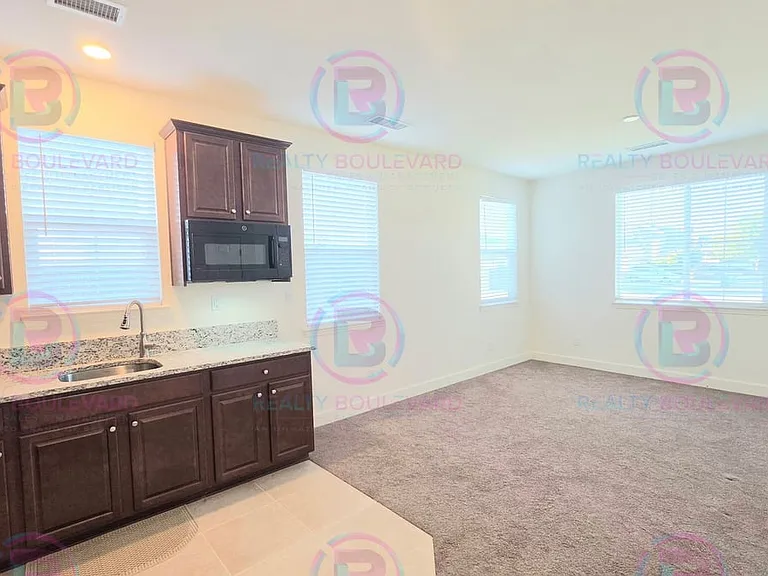 2561 Bridgetown Loop — Photo 10
