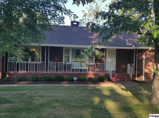 1301 Levert Ave, Athens, AL 35611