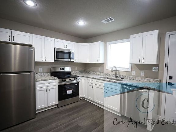 3rd image of 910 E Word Ave #1