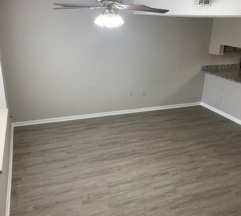 5th image of 412 Odin Ln E