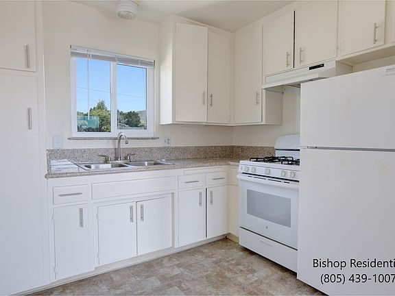 3rd image of 633 Couper Dr APT 8