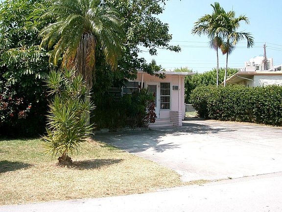 2nd image of 321 189th St