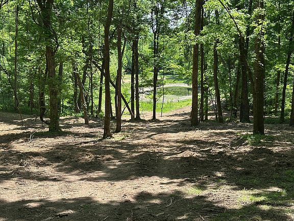 4th image of 10515 Paw Paw Springs Rd