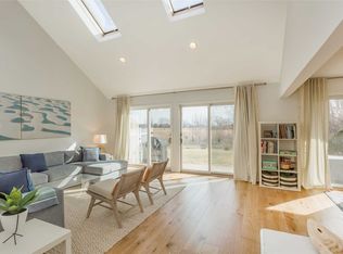 4015 The Fairway, Calverton, NY 11933
