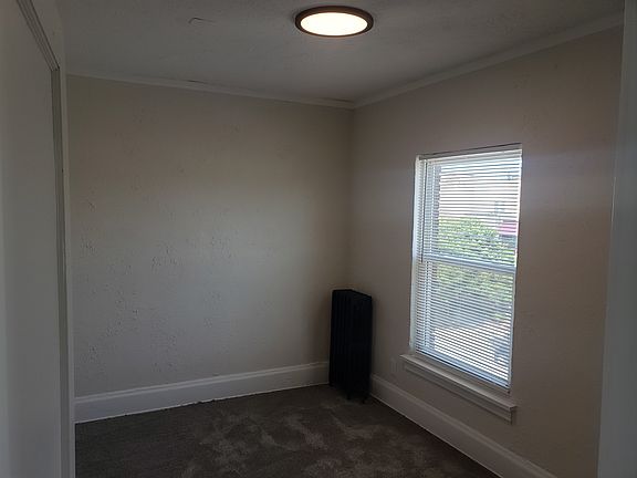 4th image of 14999 Madison Ave #8
