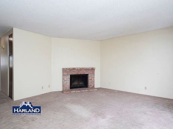 2nd image of 2112-2114 Thomas Ave Unit 2114-3