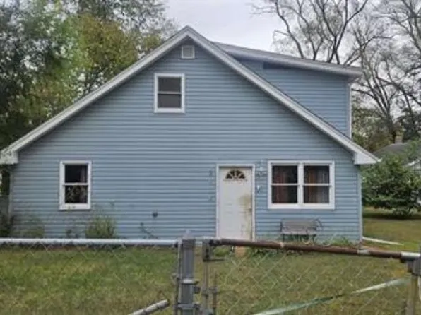 2934 Collins St, Rockford, IL 61109