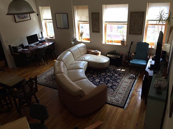 2nd image of 353 Grove St
