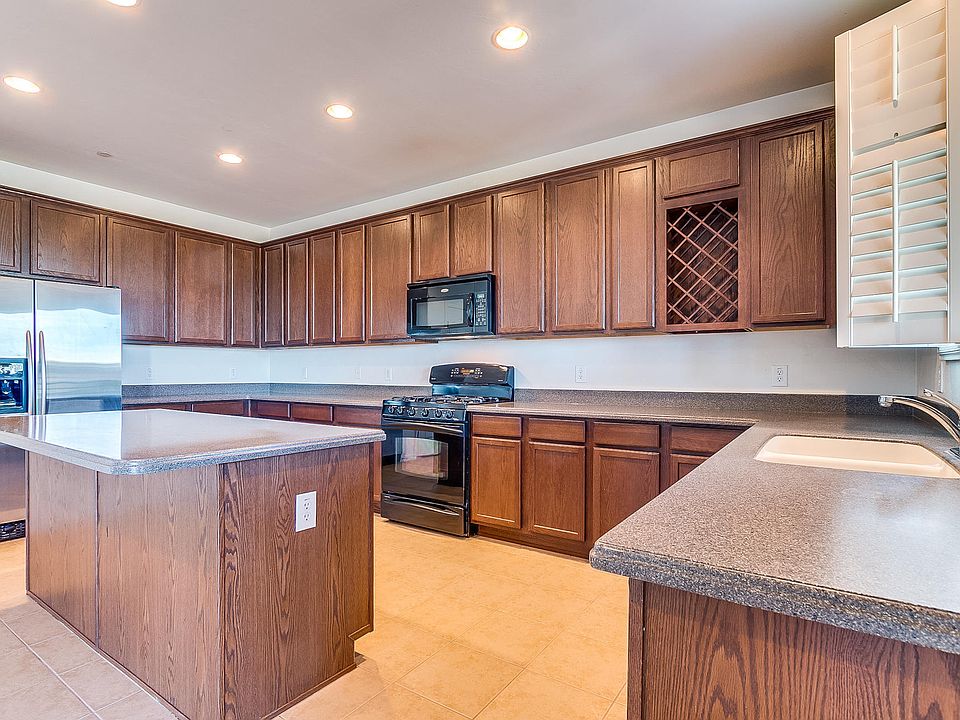 1st image of 17276 W Painted Vistas Way