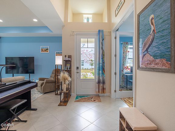 5th image of 614 Coral Reef Way