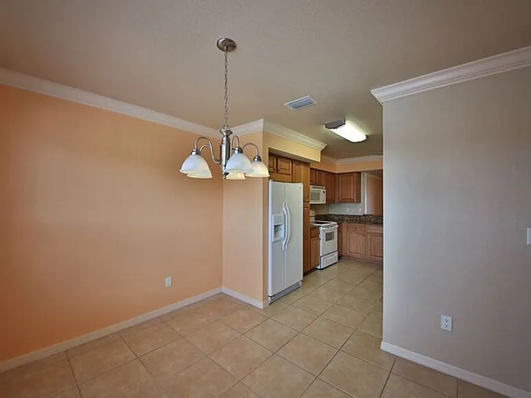 Santa Barbara Villas - Move in Special — Photo 42