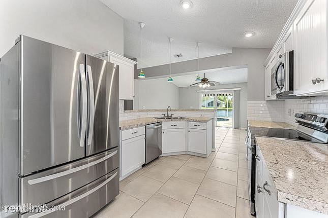 1st image of 4144R Grand Meadows Blvd