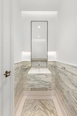 Rented by Compass | media 10