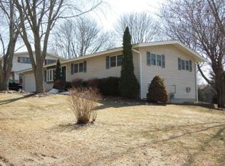1330 Jamesway, Fort Atkinson, WI 53538