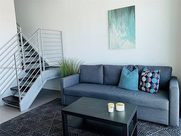 4th image of 60 SW 13th St APT 1109