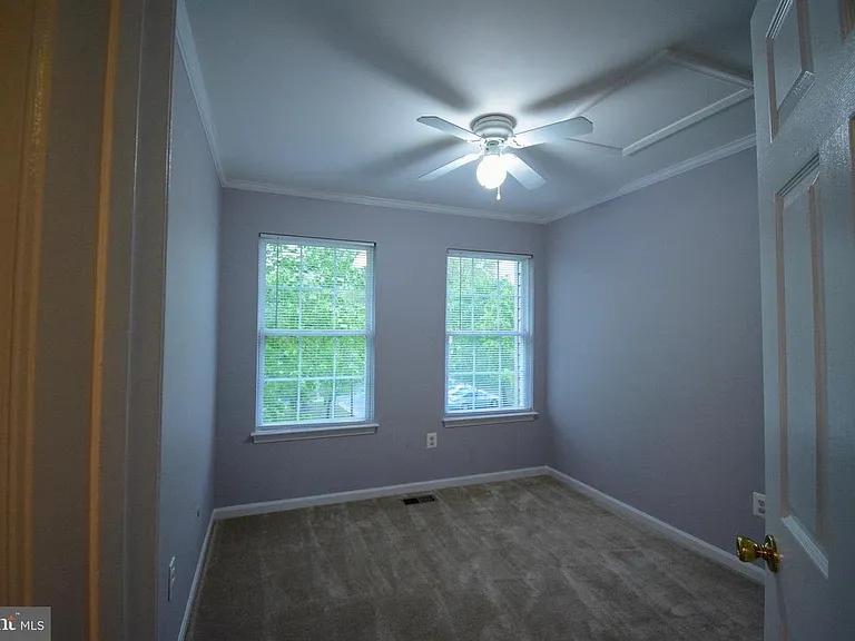 McCoy Rd — Photo 28