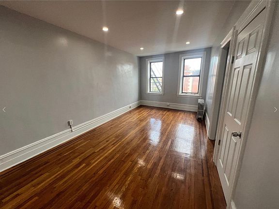 2nd image of 2803 Kennedy Blvd #3A