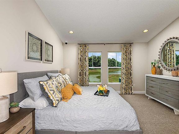 5th image of 12581 Oak Hill Way