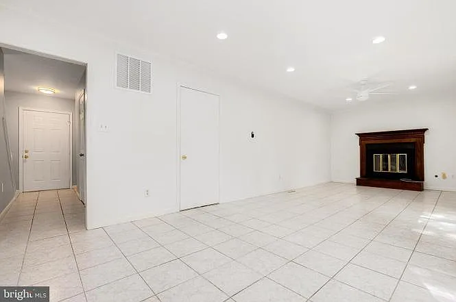 Valley View Dr — Photo 7