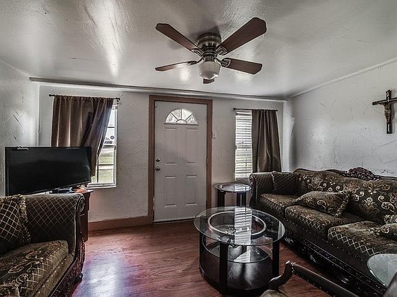 5th image of 3500 Townsend Dr