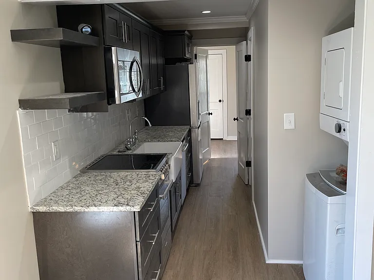 1206 Cornell St — Photo 10