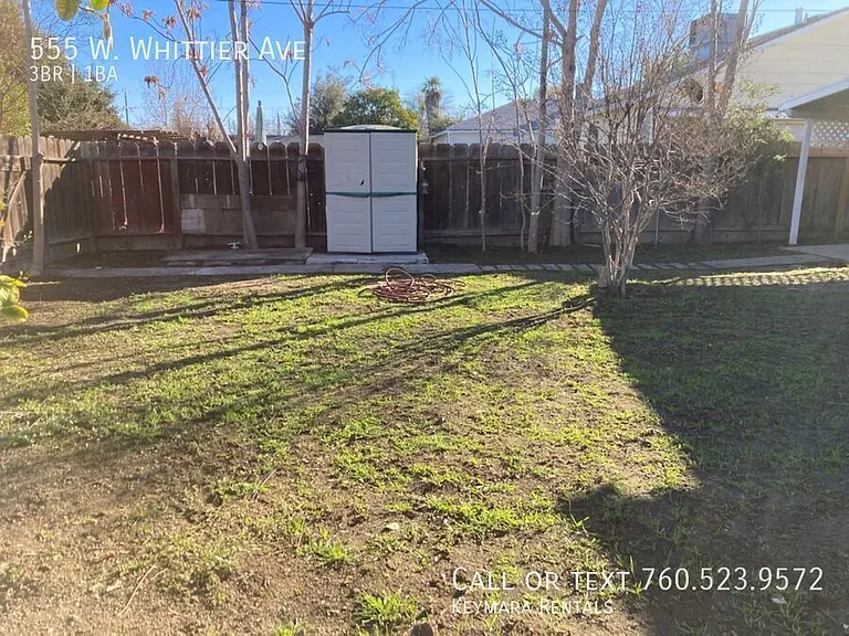 555 W Whittier Ave — Photo 40