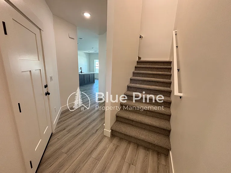 3025 Kai Ct #1 — Photo 2
