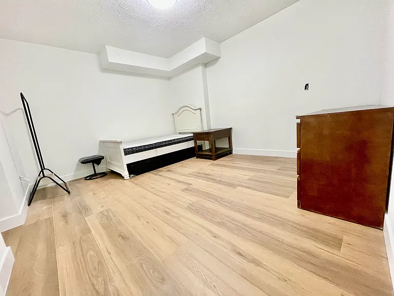 1965X 84th Ave #LOWER LEVEL — Photo 6