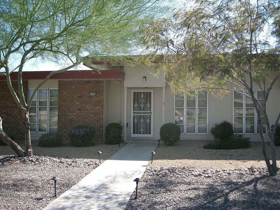 1st image of 9909 W Cedar Dr