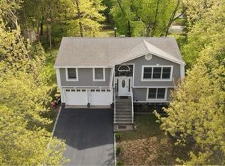 46 Heather Dr, Franklin Twp., NJ 08873