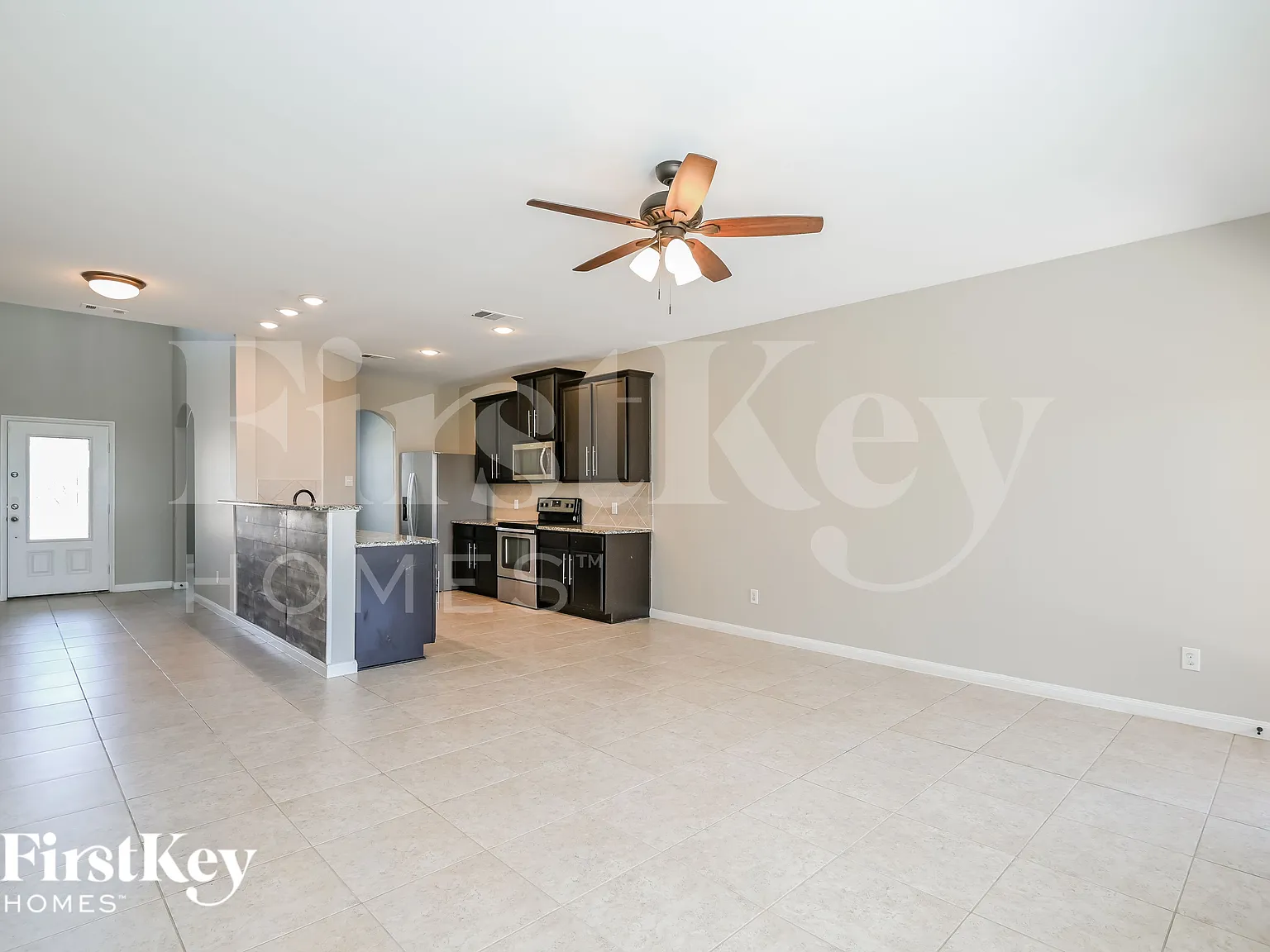 4 bed, 2.0 bath, 2312 sqft, $2,630 — Photo 2