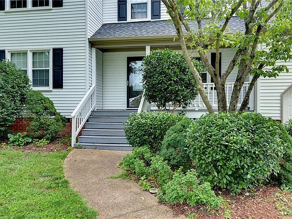 4th image of 94 Knollwood Dr