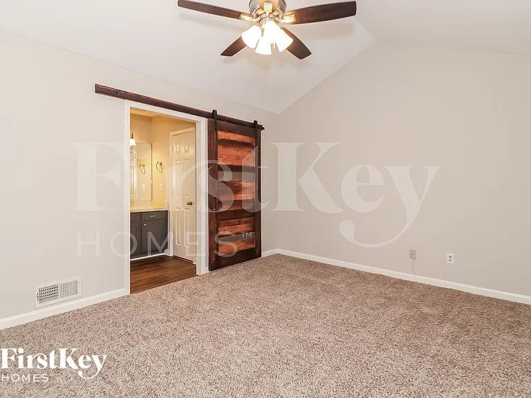 4480 Meadow Trl — Photo 14
