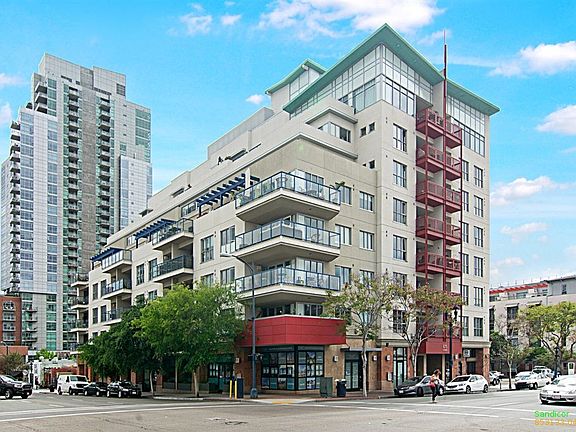 3rd image of 875 G St Unit 608