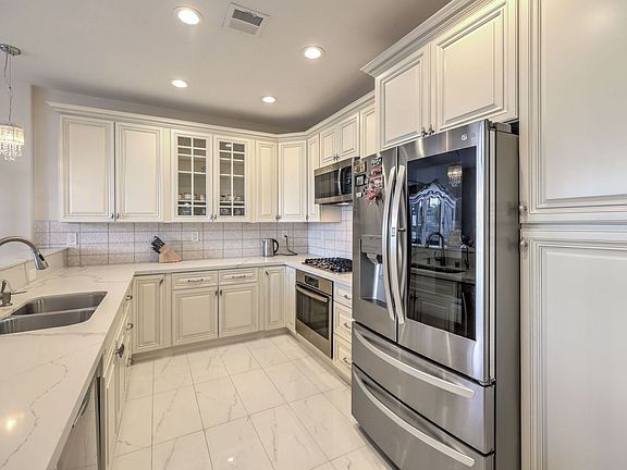 4th image of 9430 Laguna Niguel Dr