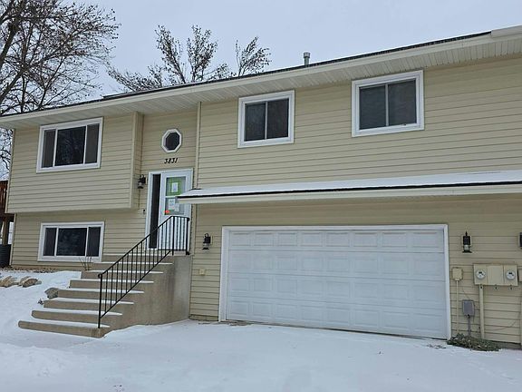 2nd image of 3831 Windcrest Ct