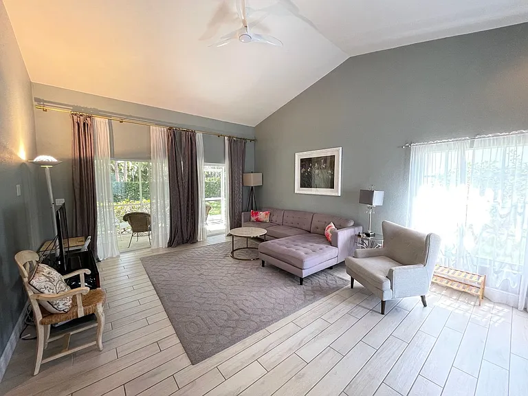 1130 Partridge Cir #102 — Photo 16