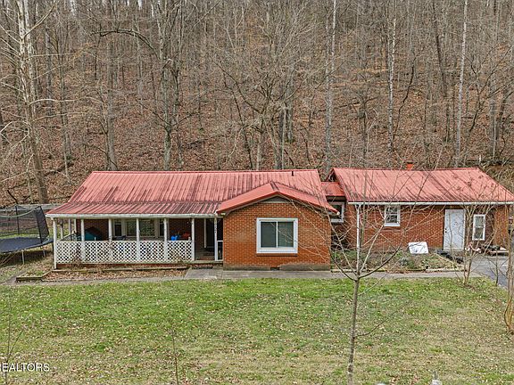 4th image of 1757 Swan Pond Rd